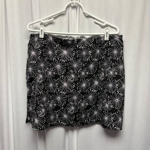 Tranquility Skort Womens Size XXL Black White Athletic Golf Skirt Shorts - Picture 2 of 6
